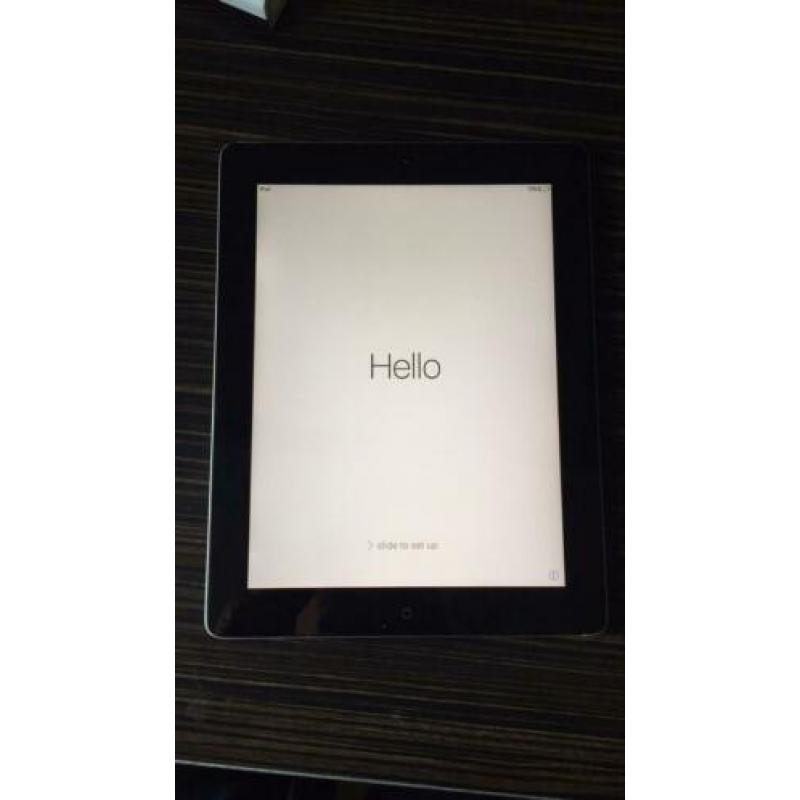 iPad 2 16gb grijs scherm heel incl laadkabel.