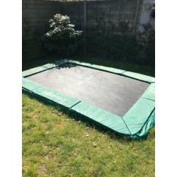 Trampoline