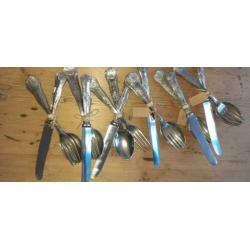 Super mooi Brocante bestek Inox