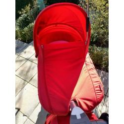 Rode Stokke kinderwagen