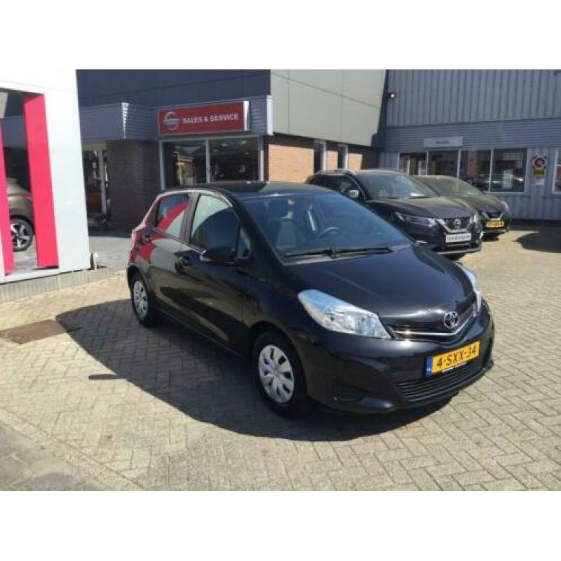 Toyota Yaris 1.0 VVT-i Now Airco (bj 2014)