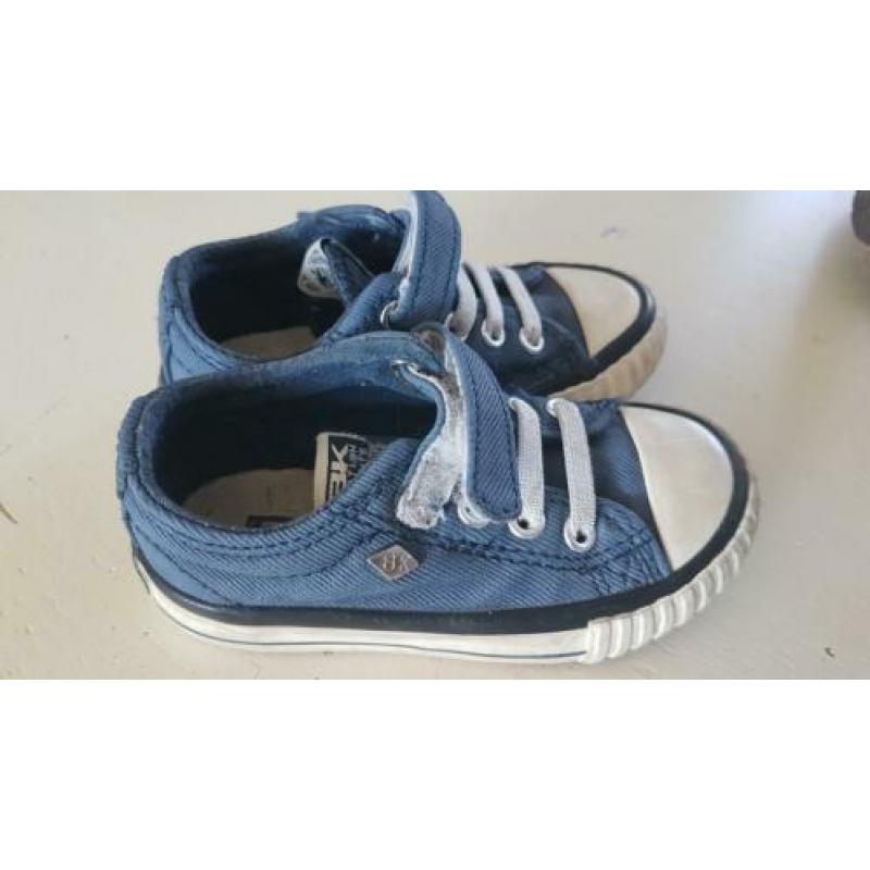 Schoenen gympjes maat 23 blauw Britisch Knights jongen
