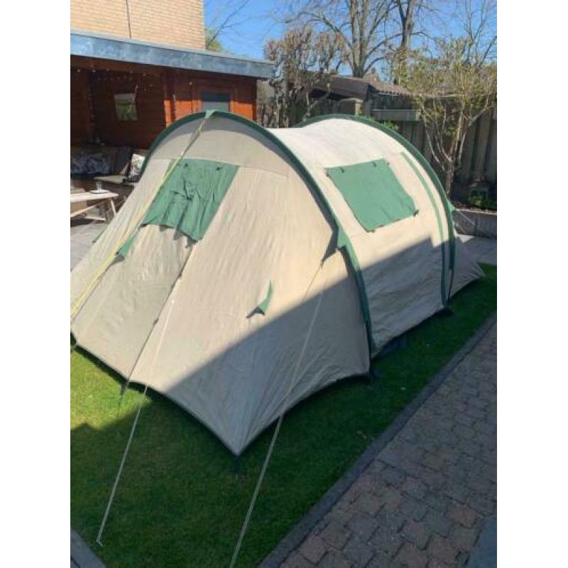 Vis a vis tent