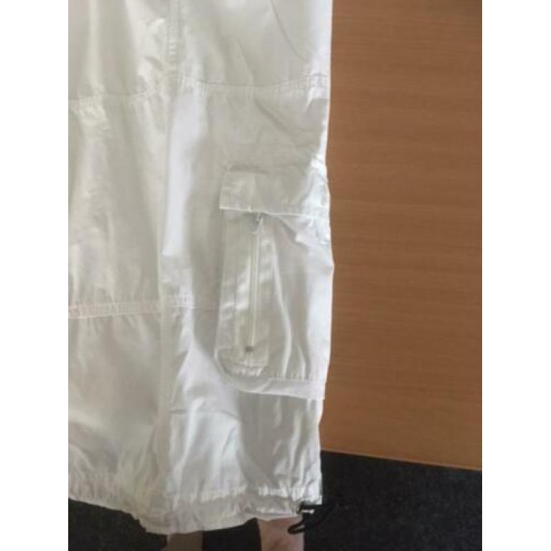 witte 3/4 broek maat XXL