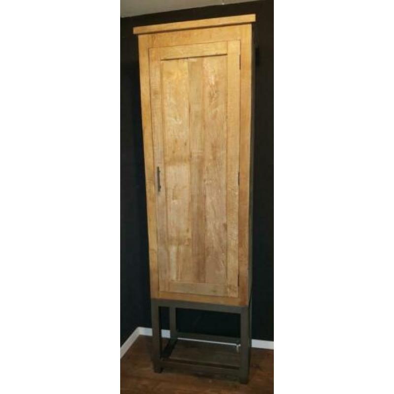 Nieuwe KAST van €999,= nu voor €749,=