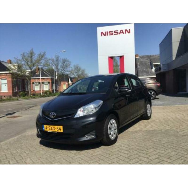 Toyota Yaris 1.0 VVT-i Now Airco (bj 2014)