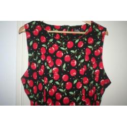 Dolly Dotty kersen jurk mt 52 Zgan