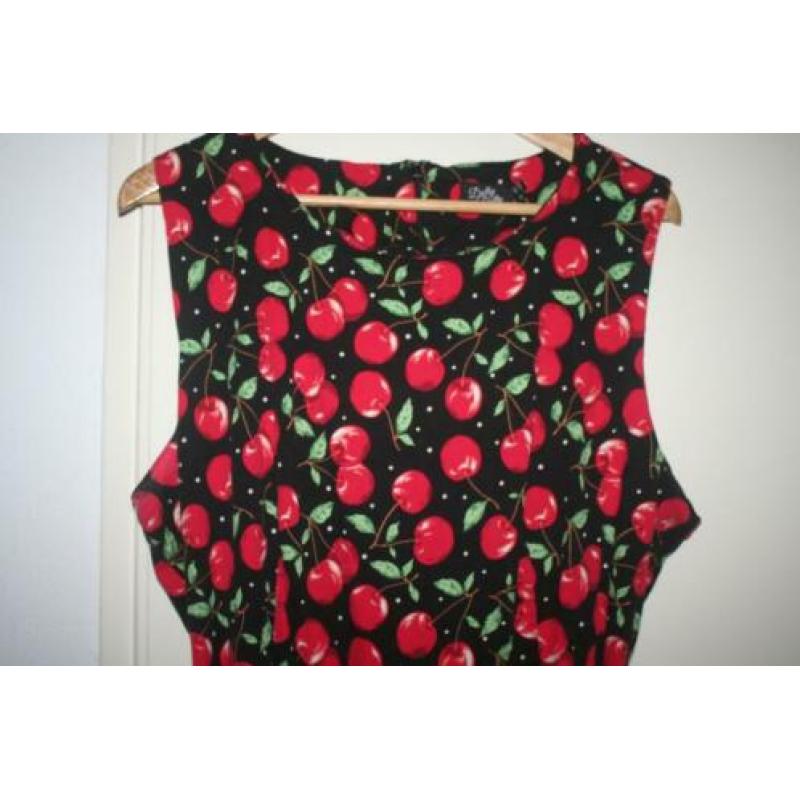 Dolly Dotty kersen jurk mt 52 Zgan