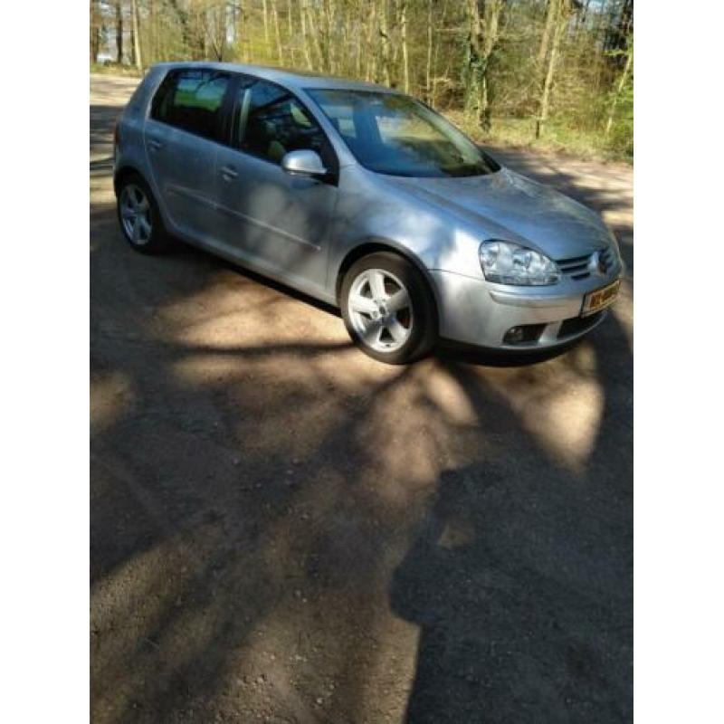 Volkswagen Golf 1.4 59KW 2007 Grijs