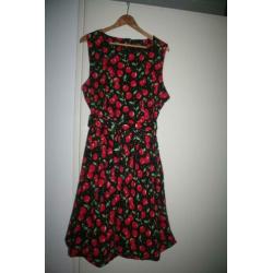 Dolly Dotty kersen jurk mt 52 Zgan