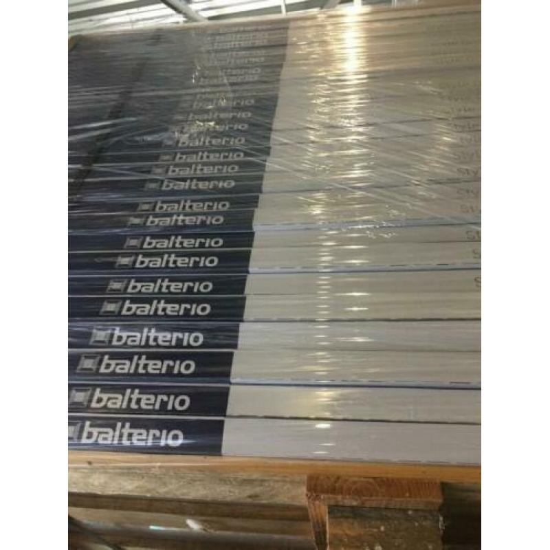 Balterio lime stone white 93 m2 nieuw+ondervloer