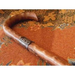 Antieke Engelse wandelstok van palmhout en zilver 88,5 cm.
