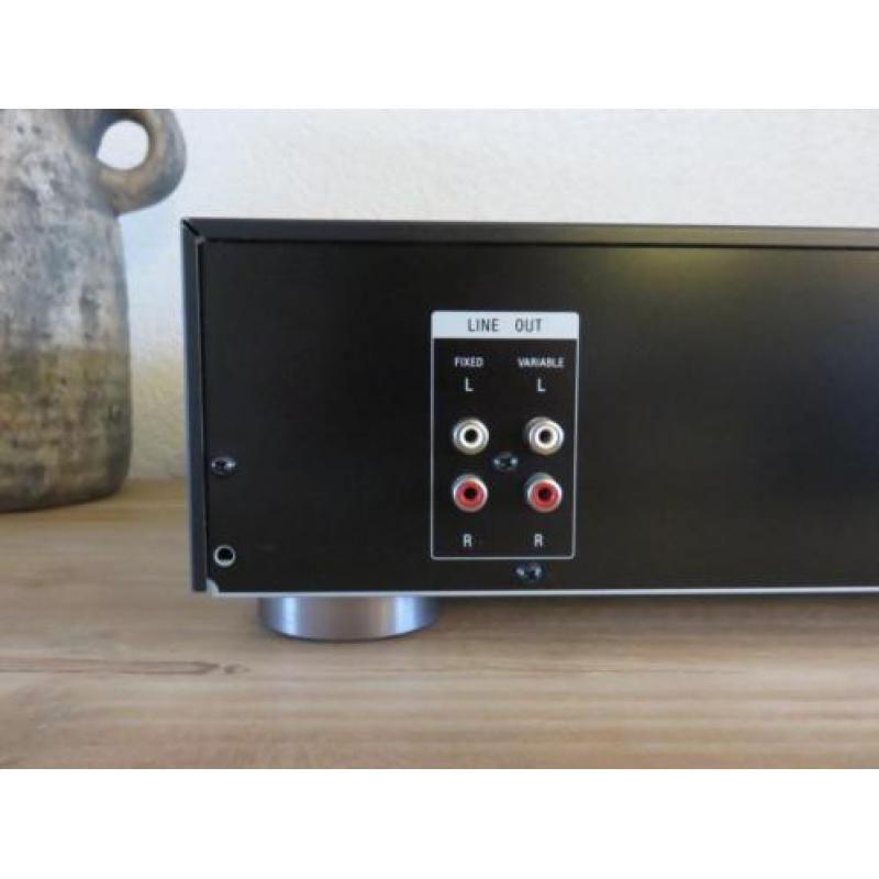 Mooie Sony CD speler CDP-591