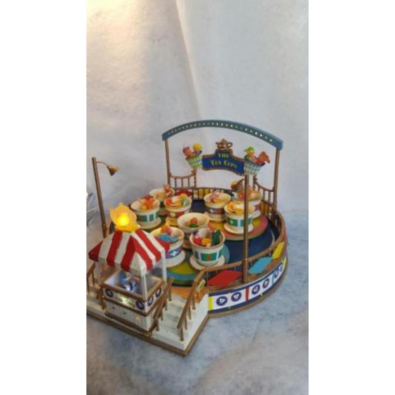 Lemax Tea Cup