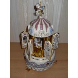 nieuw in doos Mr Christmas Porcelain Carillon Carousel