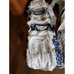 Set babykleding maat 50/56
