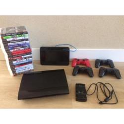 PlayStation3 super slim 1TB 4 controllers en 23 spellen