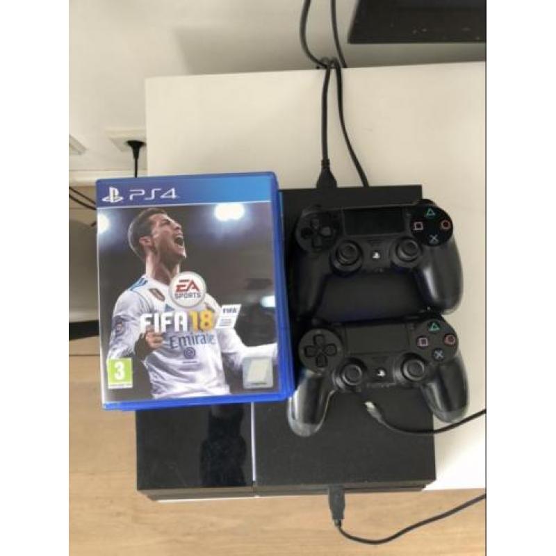 PlayStation 4 500 gb + 9 games