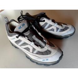 Salomon dameswandelschoenen maat 39