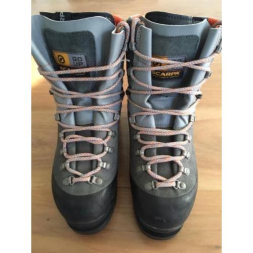 Scarpa bergschoenen maat 40