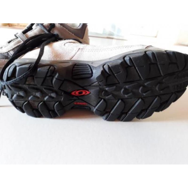 Salomon dameswandelschoenen maat 39