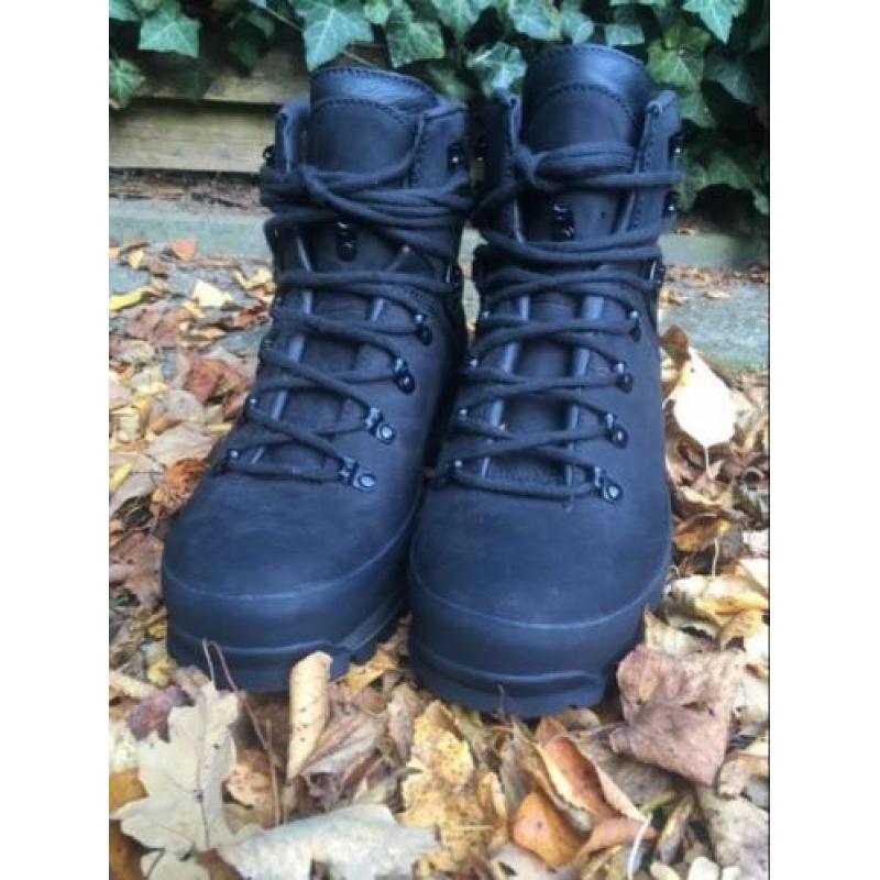 Meindl (M2) kisten/ wandelschoenen/ bergschoenen maat 44