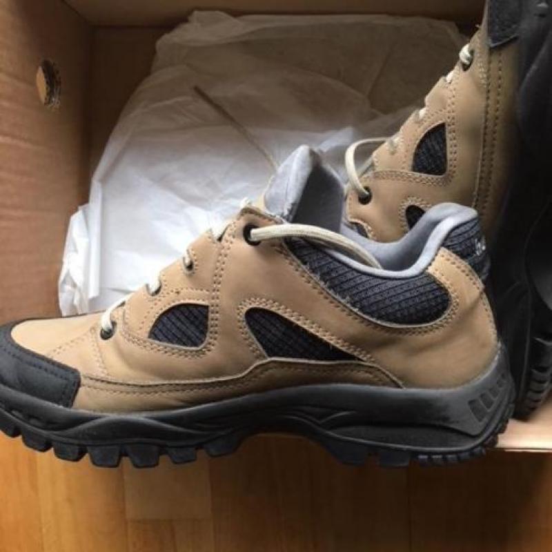 Hanwag beige wandelschoen vrijwel nieuw - 2x gedragen