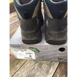 Lowa wandelschoenen mt 46 / 11 (nieuw!) valt als 45
