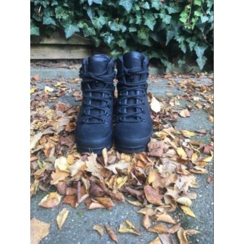 Meindl (M2) kisten/ wandelschoenen/ bergschoenen maat 44