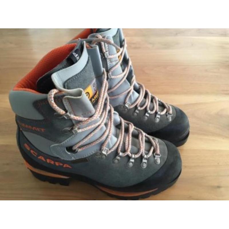 Scarpa bergschoenen maat 40