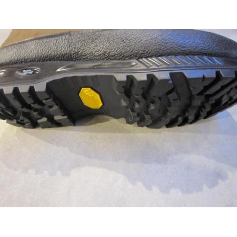 10% korting op HANWAG Alaska Erde maat 42 t/m 46 1/2