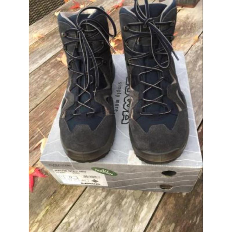 Lowa wandelschoenen mt 46 / 11 (nieuw!) valt als 45